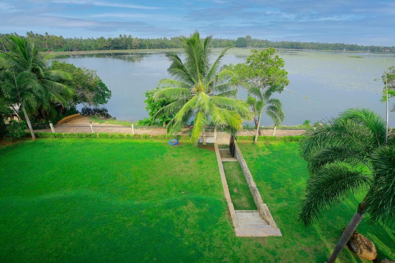 Diya Dahara Lake Resort Resort 4*