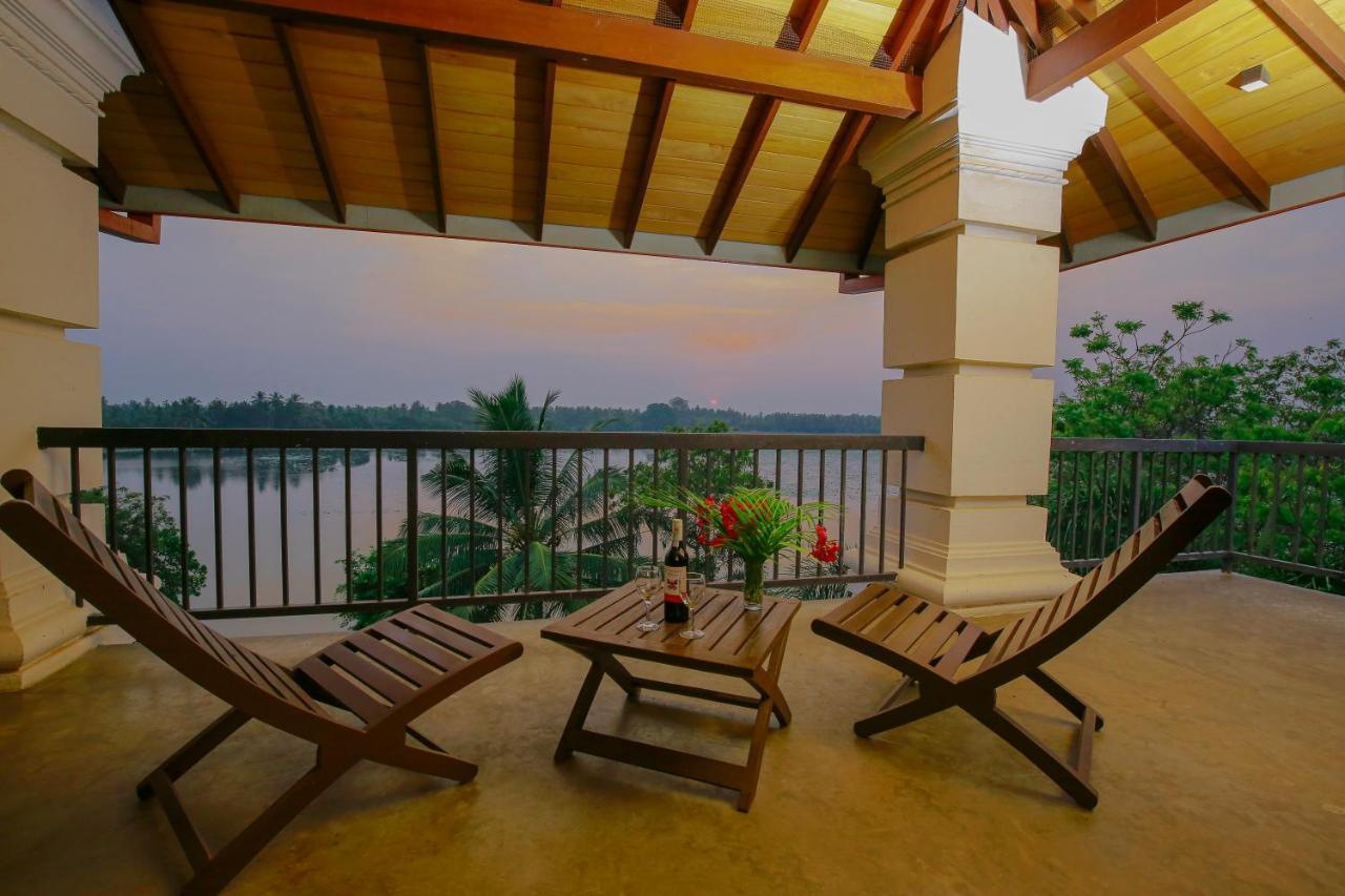 Resort Diya Dahara Lake Resort